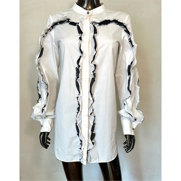 Chanel ruffled shirt dress designed by Karl Lagerfeld in ‘15 - Picture 12 of 13